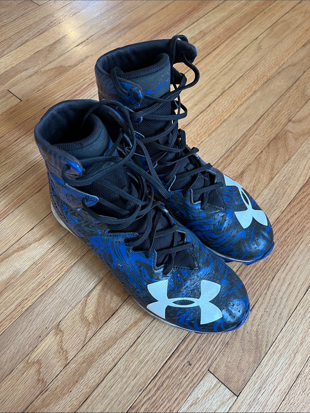 Under Armour Blue & Black High-Top football Cleats with White Logo Size 8 EUR 41